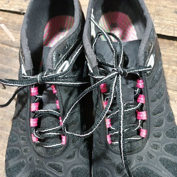 Merrell Womens Sz 9.5 Sneakers Crush Glove Barefoot Black Running Shoes J57326 - Picture 5 of 11